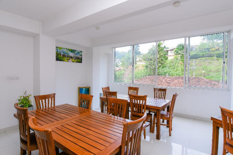 Oyo 238 Selva'S Guest House Nuwara Eliya Buitenkant foto